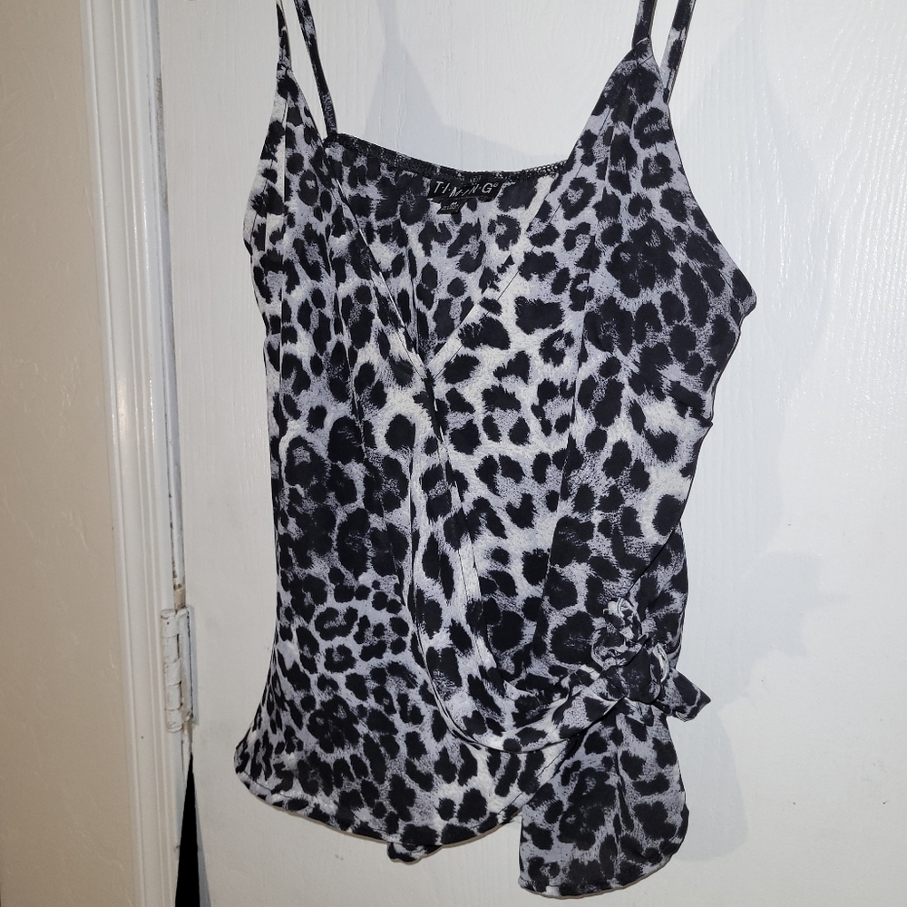 TIMING Tie Side Black & White Leopard Print
